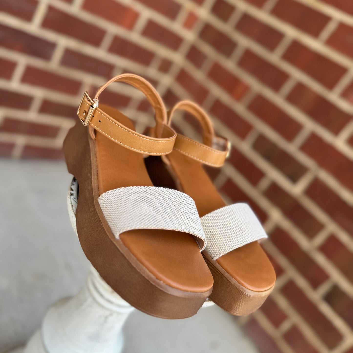 Chipper Wooden Platform Sandal