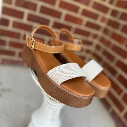 Chipper Wooden Platform Sandal