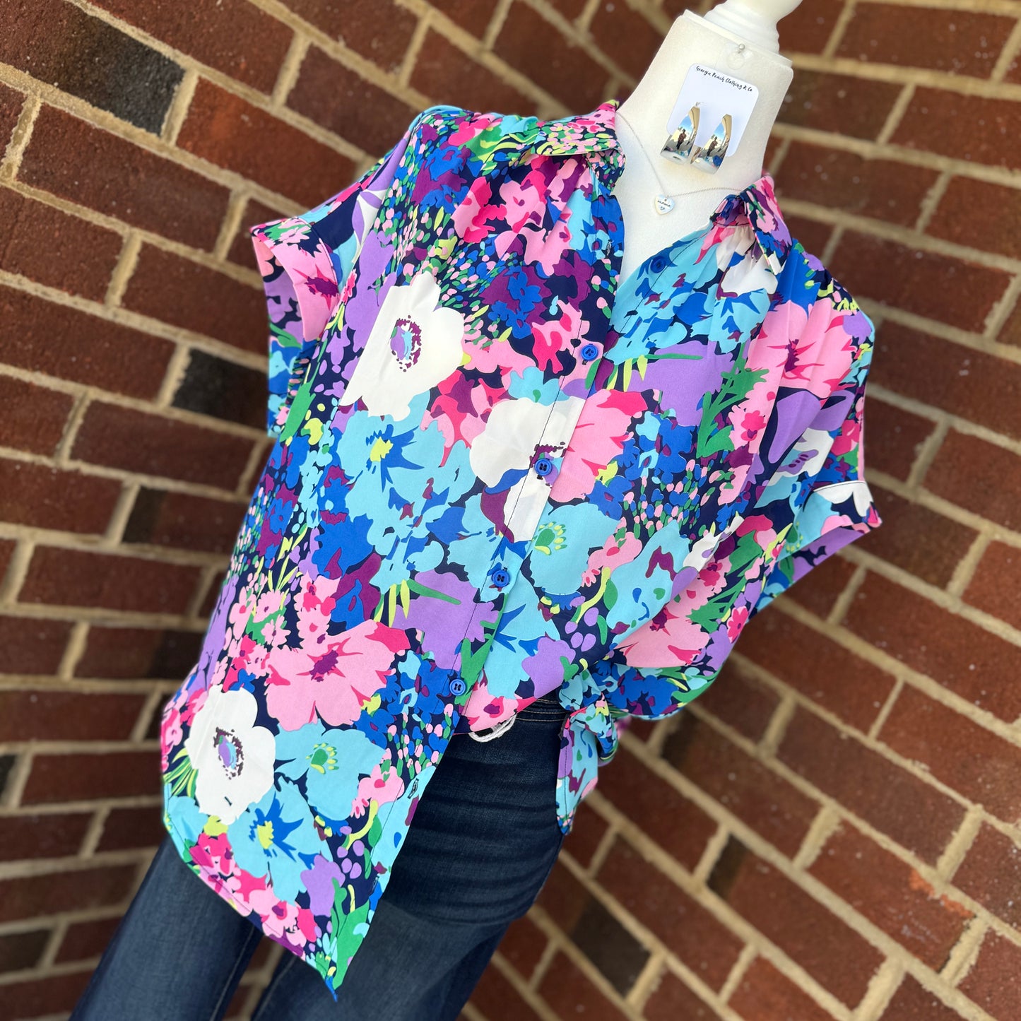 Collared Floral Button-Up Top