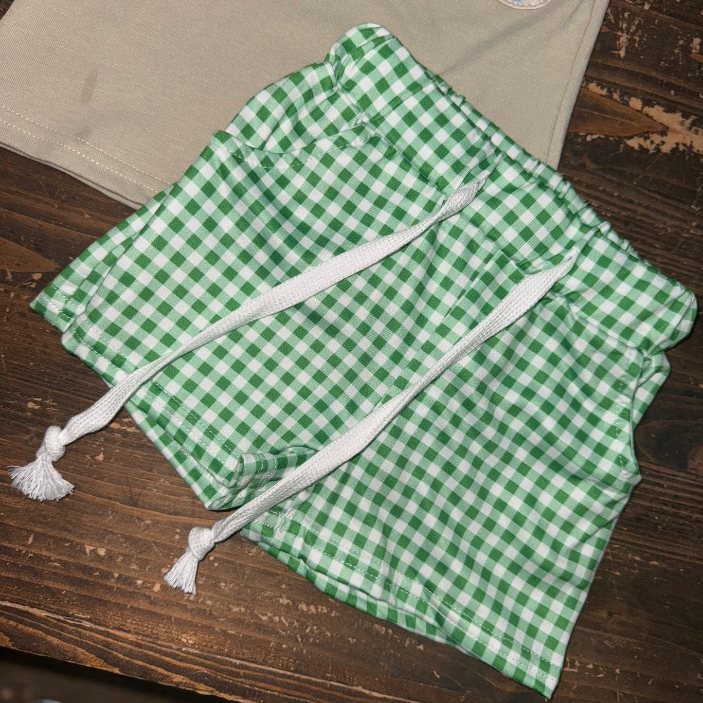 Duck Take Off Pocket Plaid Outfit