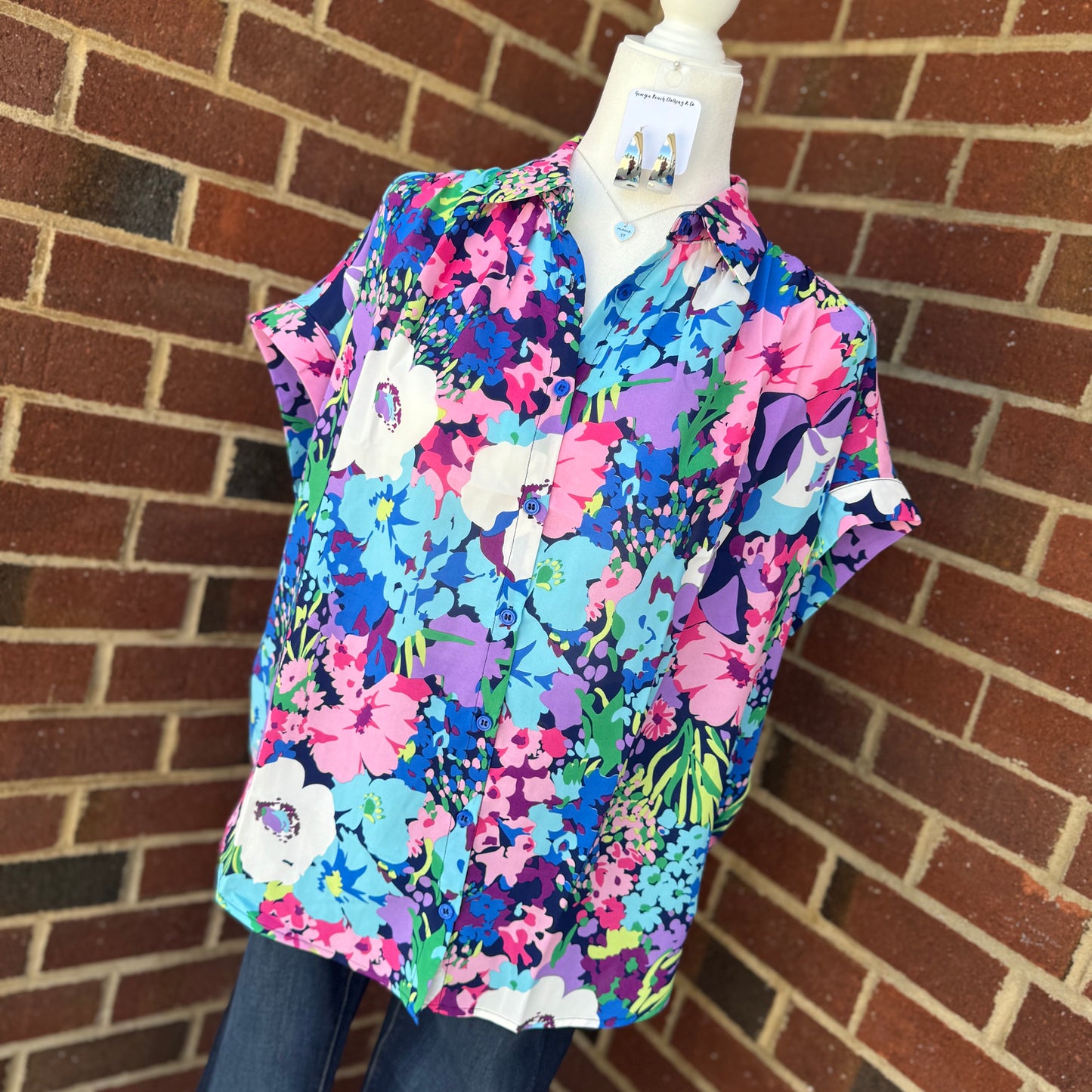 Collared Floral Button-Up Top