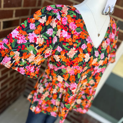 Floral Print V-Neck Peplum Top