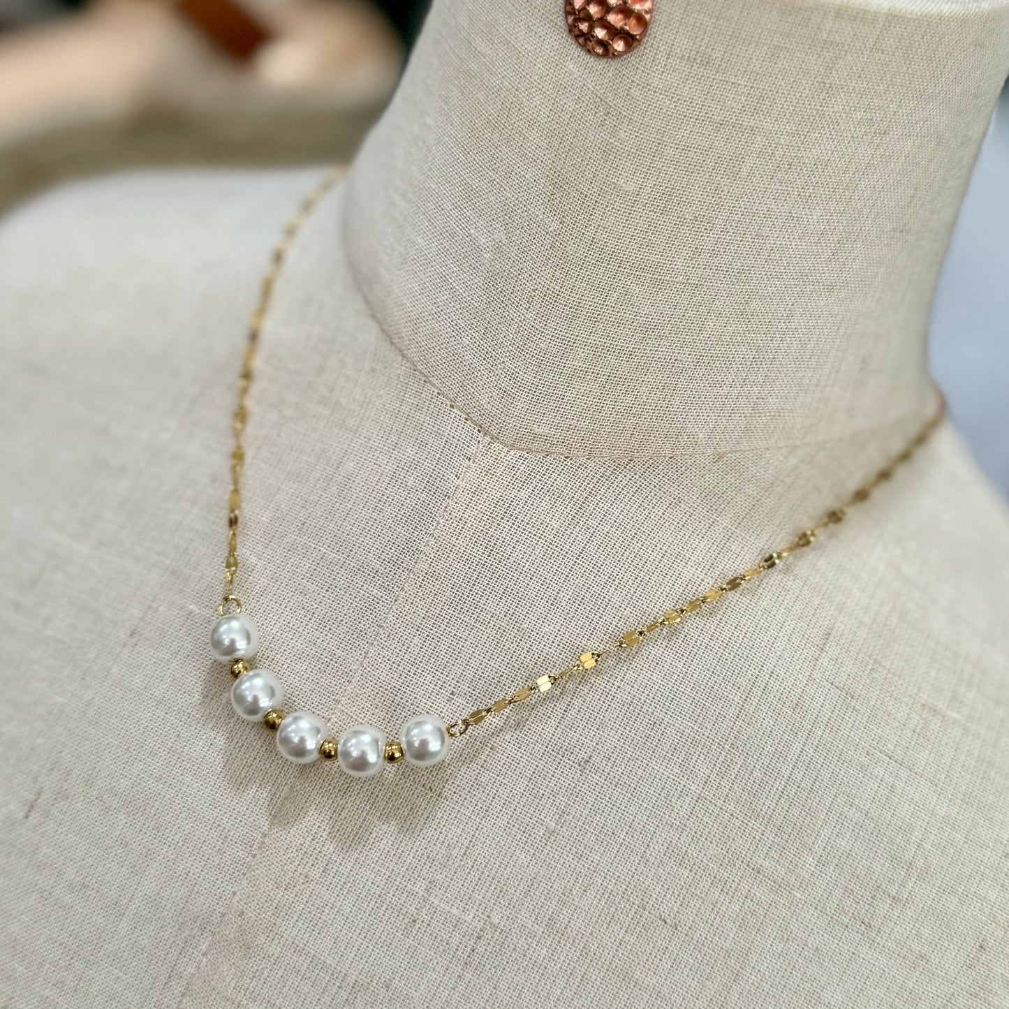 Dainty Pearl Necklace